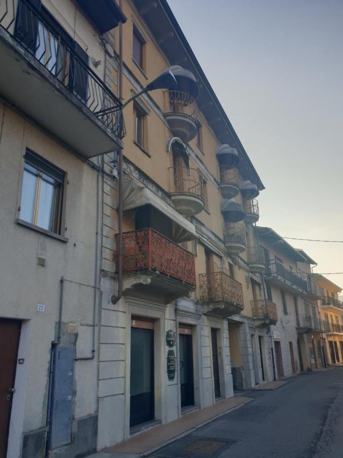 Morenikahome Borgofranco d'Ivrea Exterior photo